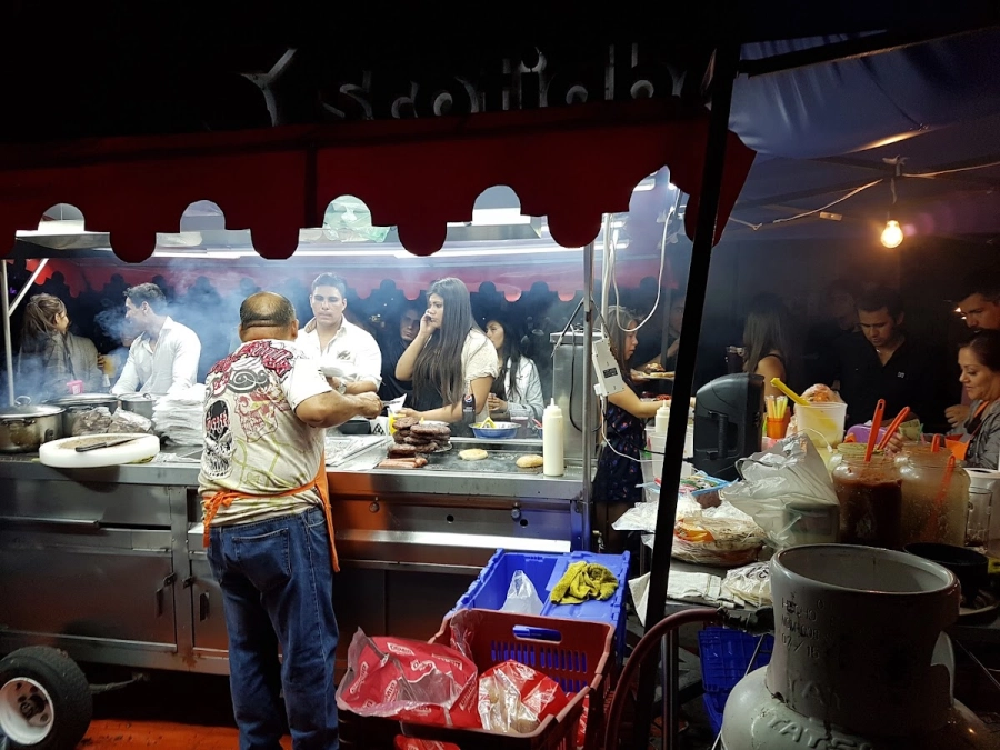 Tacos y Hamburguesas El Egipcio en Guadalajara