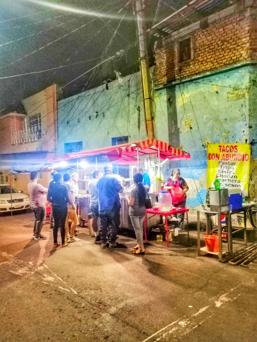 Tacos "el güero" en Guadalajara
