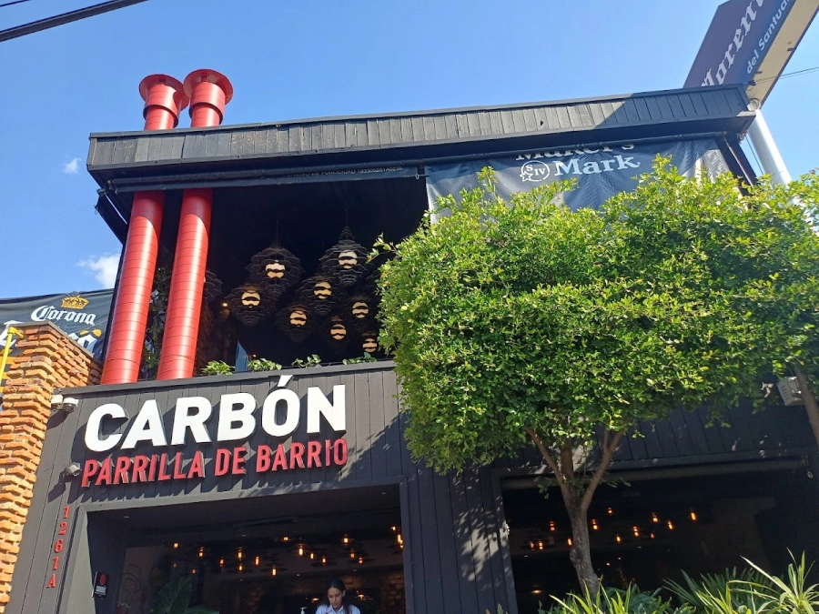 Carbón - Parrilla de Barrio en Zapopan