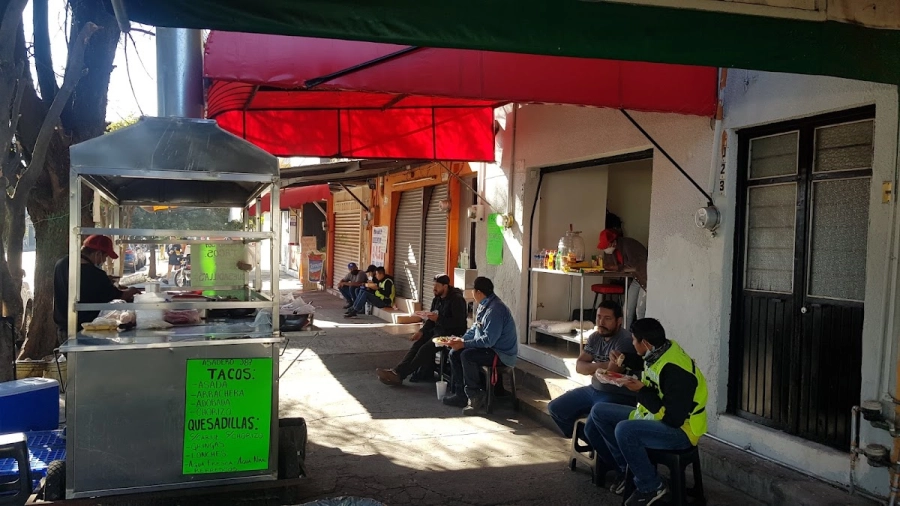 ASADERO 387 tacos al carbon en Guadalajara