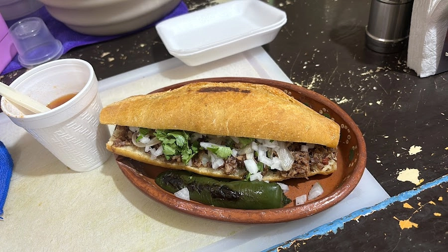 Taqueria y birrieria "El rincón del fray" en Guadalajara
