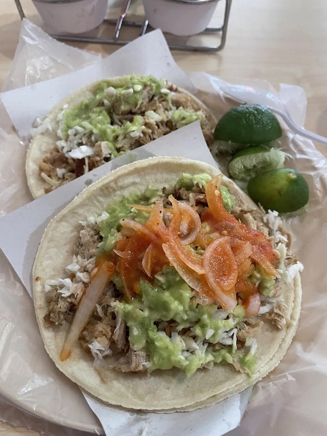 Taquería El Ahijado/best carnitas en La Paz