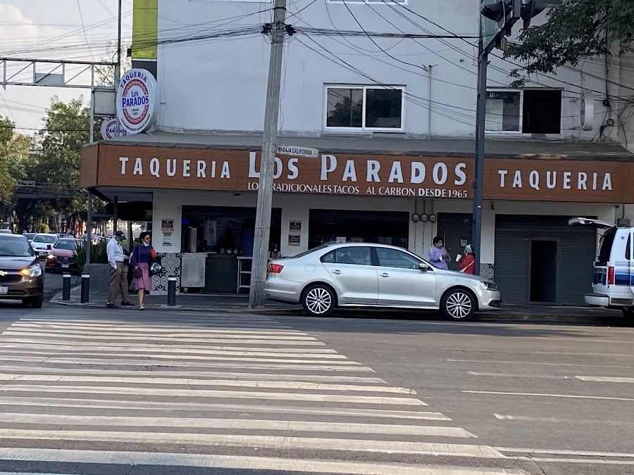 Taquería Los Parados Roma en Ciudad de México