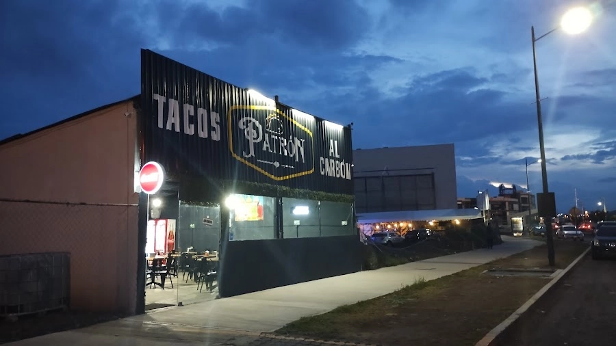 Taquería al carbón Patrón en Pachuca de Soto