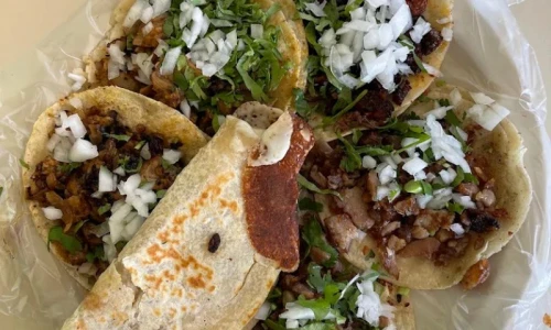 tacos de chorizo