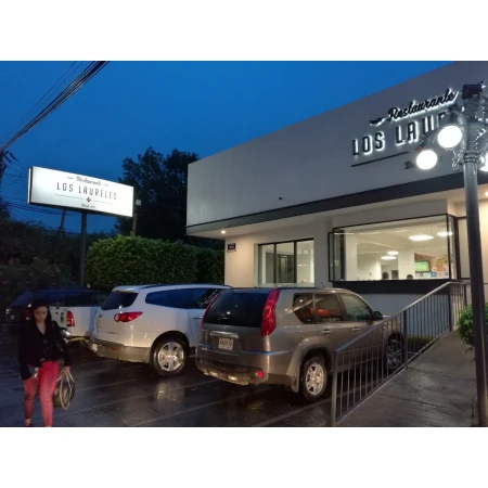 Taquería Los Laureles - Suc. Av. México en Guadalajara