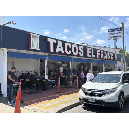 Tacos El Franc en Tijuana