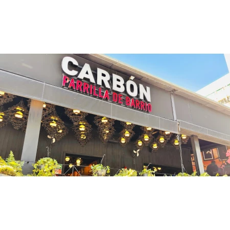 CARBÓN - Av. Chapultepec en Guadalajara