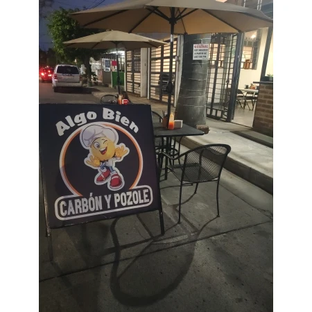 TACOS AL CARBÓN Y POZOLE en Guadalajara
