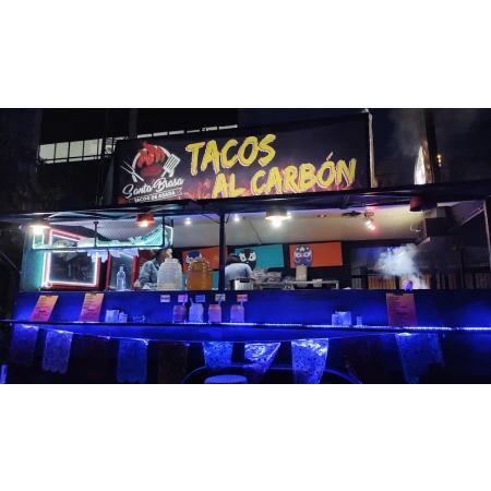 Tacos al carbón Santa Brasa en Guadalajara