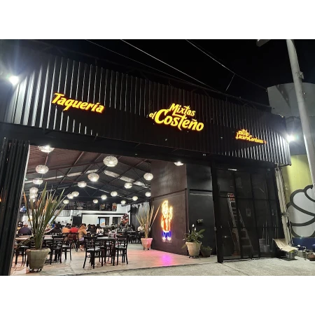 Taquería Mixtas El Costeño La Huerta en Morelia